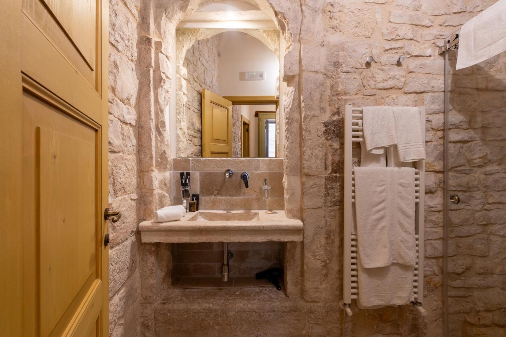 B&B Palazzo Vittoria บิสเชลเย ภายนอก รูปภาพ