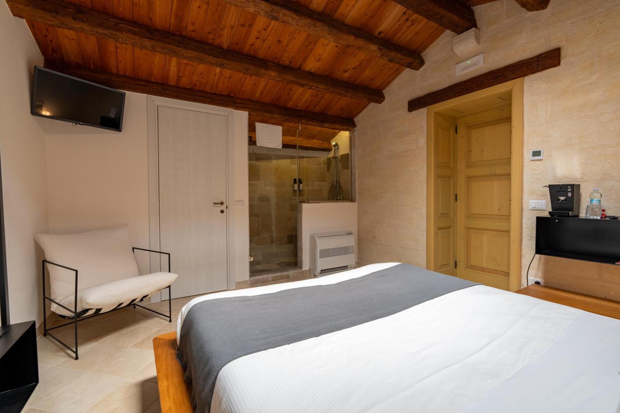 B&B Palazzo Vittoria บิสเชลเย ภายนอก รูปภาพ
