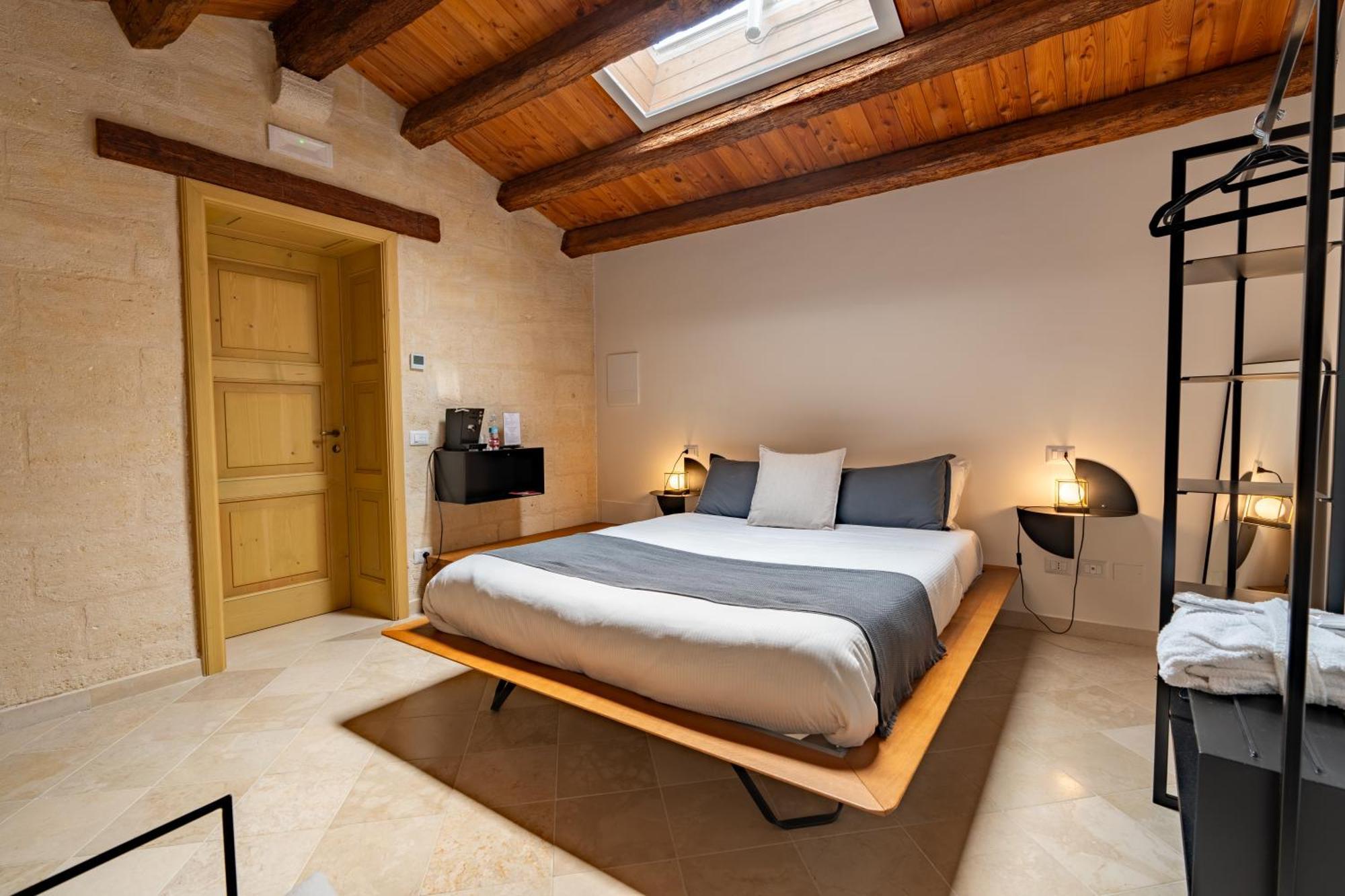 B&B Palazzo Vittoria บิสเชลเย ภายนอก รูปภาพ