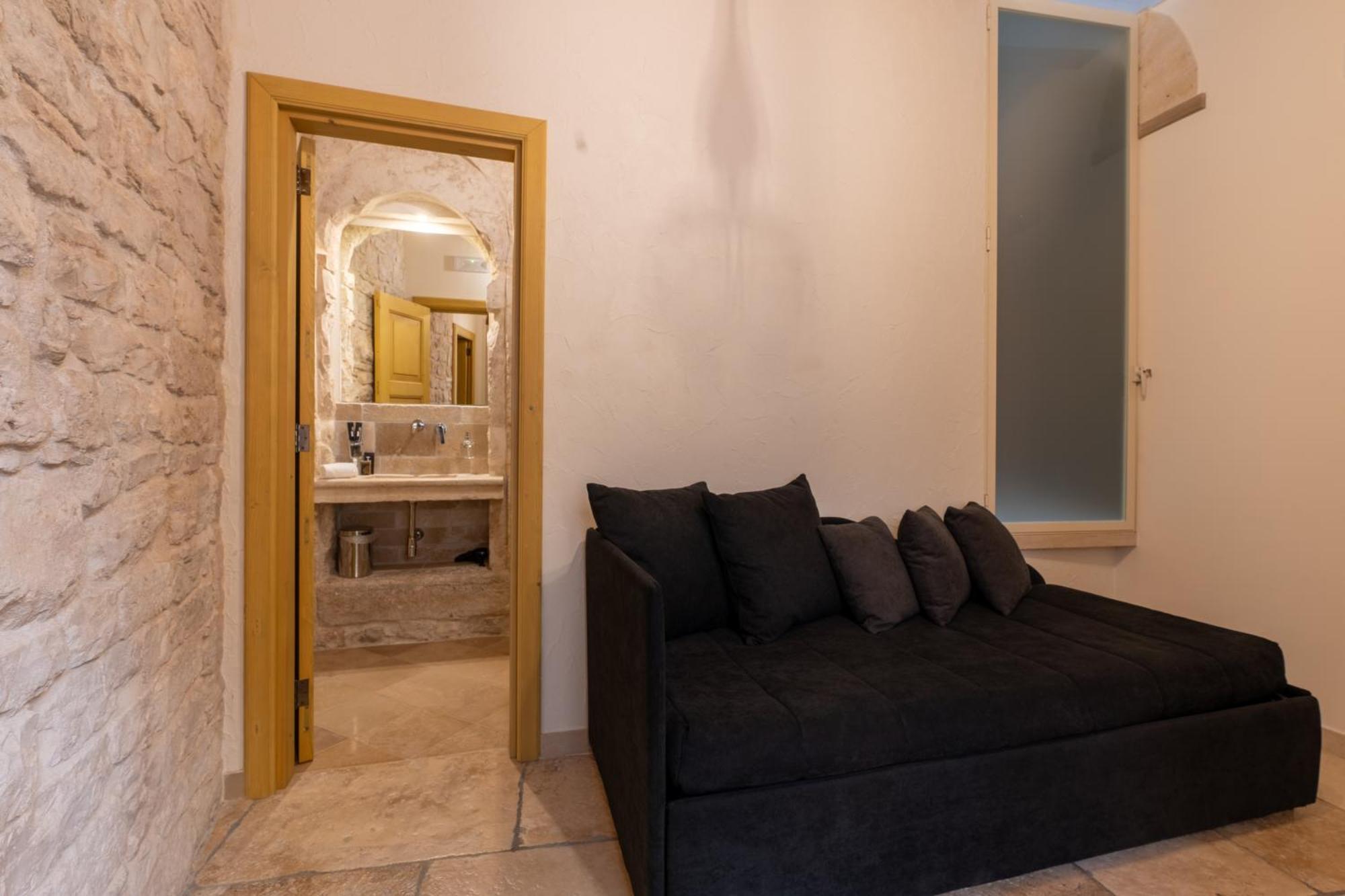 B&B Palazzo Vittoria บิสเชลเย ภายนอก รูปภาพ